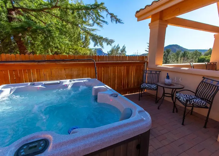 Holiday home 5 Bed 3 Bath Uptown Sedona-game Room-sauna-cold Plunge-jacuzzi-gym