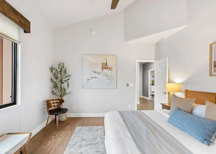 Holiday home 5 Bed 3 Bath Uptown Sedona-game Room-sauna-cold Plunge-jacuzzi-gym Sedona