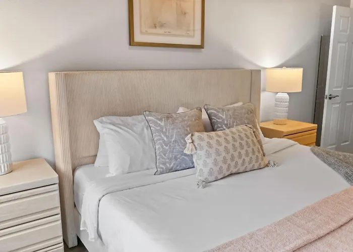 5 Bed 3 Bath Uptown Sedona-game Room-sauna-cold Plunge-jacuzzi-gym Sedona