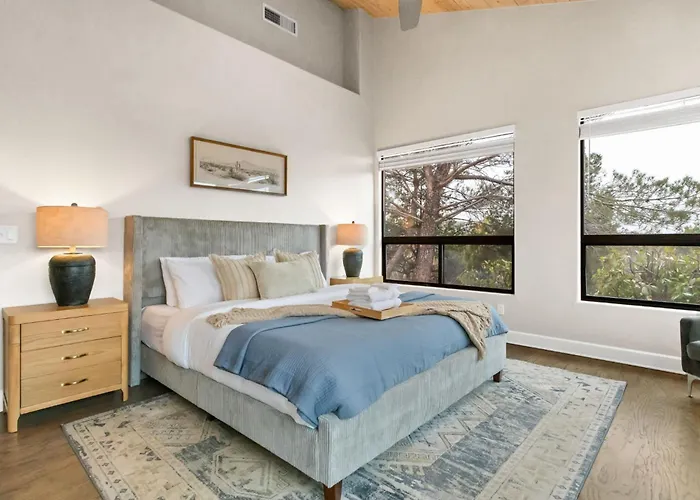 5 Bed 3 Bath Uptown Sedona-game Room-sauna-cold Plunge-jacuzzi-gym * Sedona