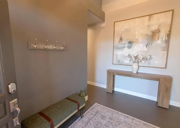 Holiday home 5 Bed 3 Bath Uptown Sedona-game Room-sauna-cold Plunge-jacuzzi-gym *