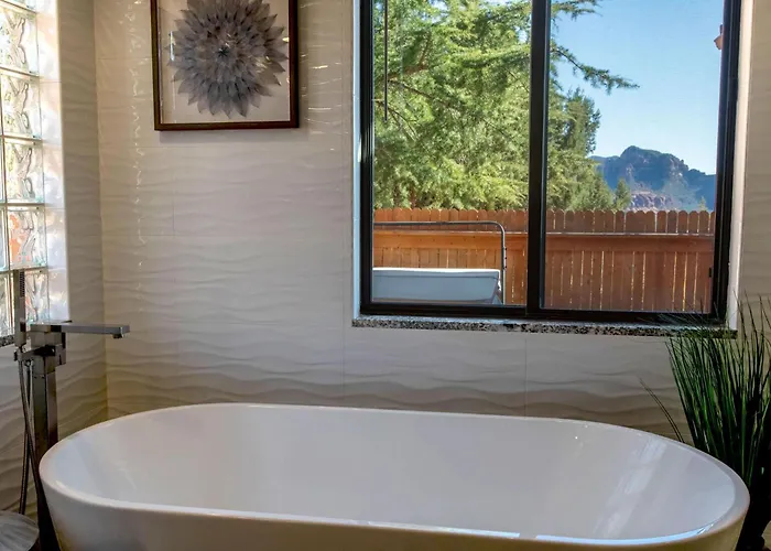 Holiday home 5 Bed 3 Bath Uptown Sedona-game Room-sauna-cold Plunge-jacuzzi-gym