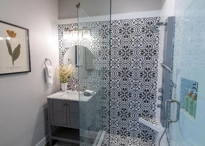 Holiday home 5 Bed 3 Bath Uptown Sedona-game Room-sauna-cold Plunge-jacuzzi-gym Sedona